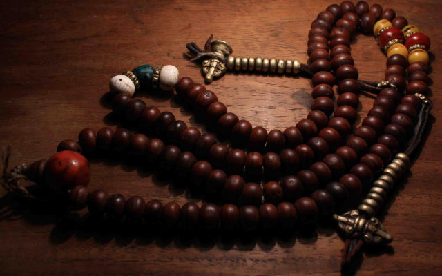 Wooden beaded necklace tassel bell free wallpaper - medium preview image