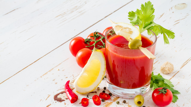 Tomato juice lemon garnish parsley free wallpaper - medium preview image