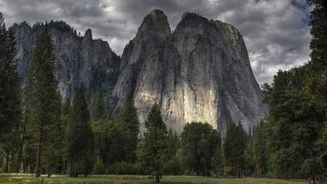 Mountain forest cloudy sky lake free wallpaper - medium preview image