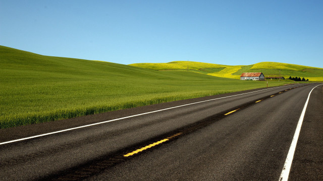 Road house greenfield blue sky free wallpaper - medium preview image