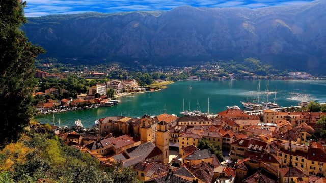 Town lake mountains sky bridge free wallpaper - medium preview image