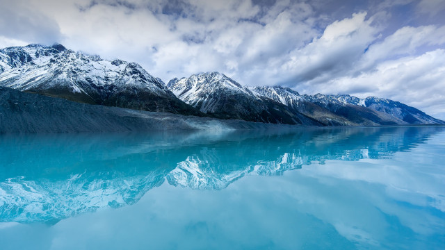 Mountain range reflection lake sky #2 free wallpaper - medium preview image