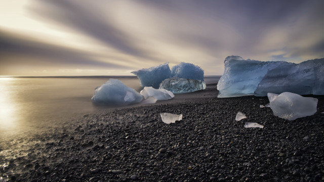 Icebergs beach ocean cloudy sky #2 free wallpaper - medium preview image