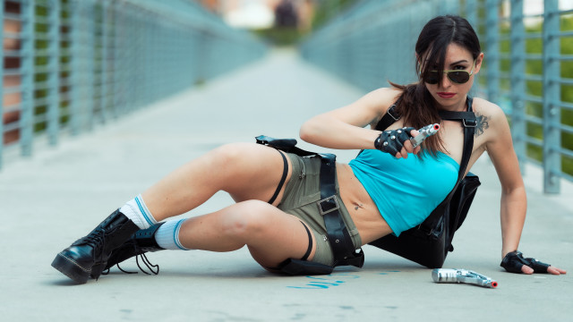 Ada gladys killins cosplay sitting free wallpaper - medium preview image