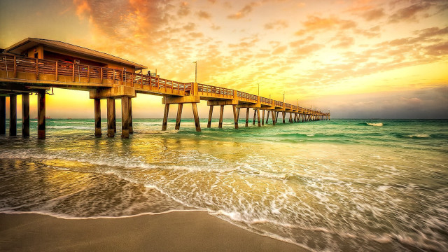 Pier boat sunset clouds beach free wallpaper - medium preview image