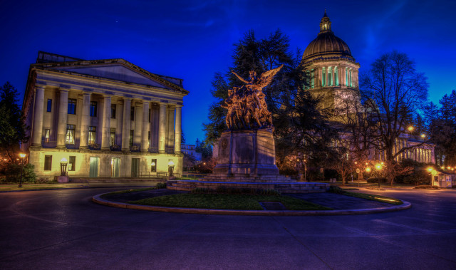 Neoclassical statue building night dome free wallpaper for desktop - medium preview image