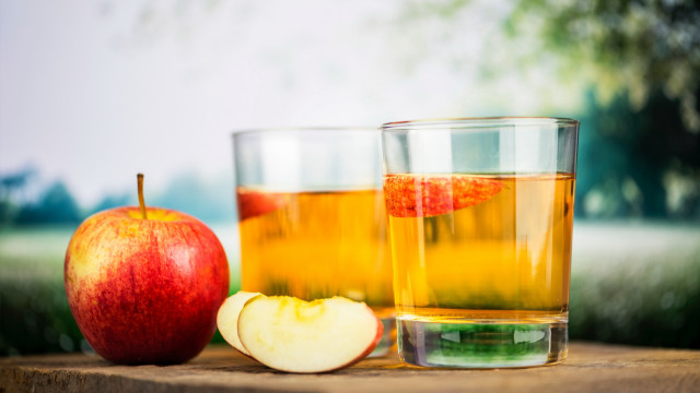 Apple cider glass apple half free wallpaper - medium preview image