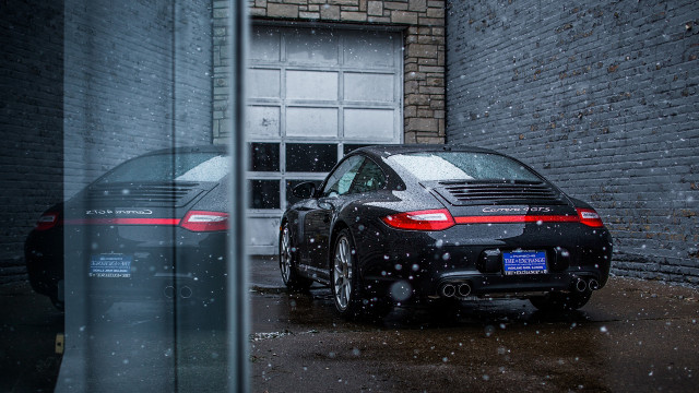 Car building snow parkingmeter brickwall free wallpaper - medium preview image