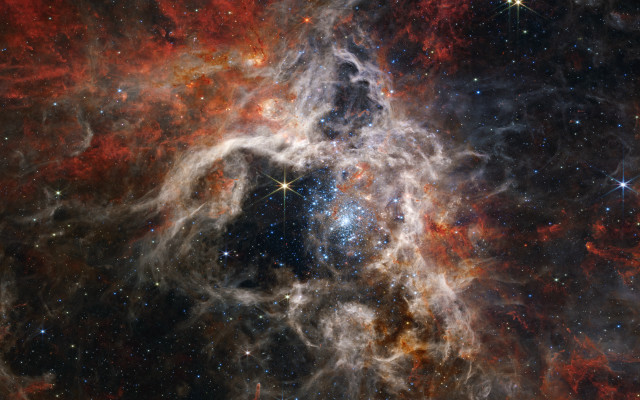 Starcluster brightblue space dust galaxy free wallpaper for desktop - medium preview image