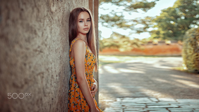 Woman portrait elina karimova beach free wallpaper - medium preview image