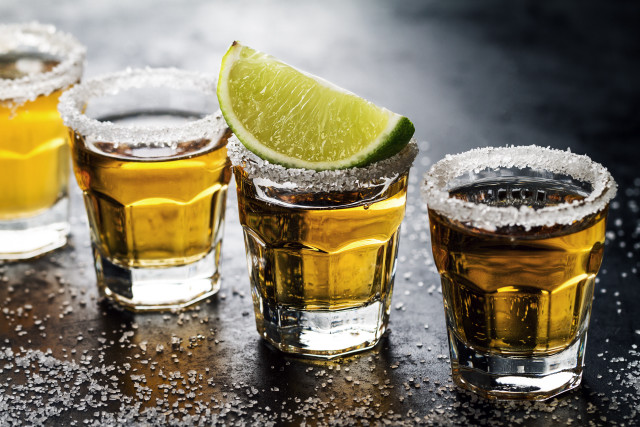 Three glasses lime sugar beer free wallpaper - medium preview image
