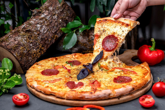 Pizza cutting tomatoes tree food free wallpaper for desktop - medium preview image