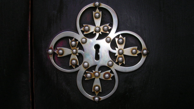 Metal door decorative side handle free wallpaper - medium preview image