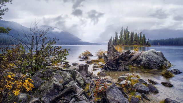 Lake rocks trees cloudy sky #2 free wallpaper - medium preview image