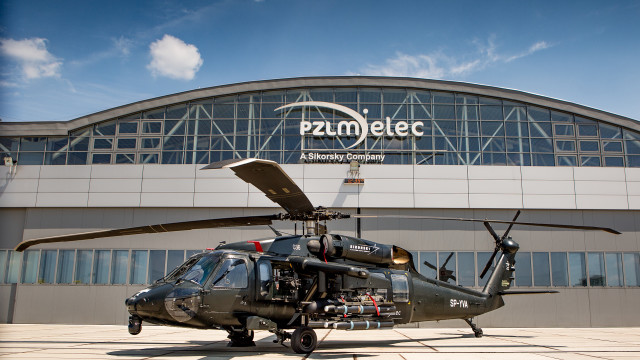 Helicopter building logos blue sky free wallpaper - medium preview image