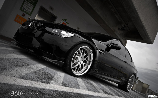 Black car gasstation sky building free wallpaper - medium preview image