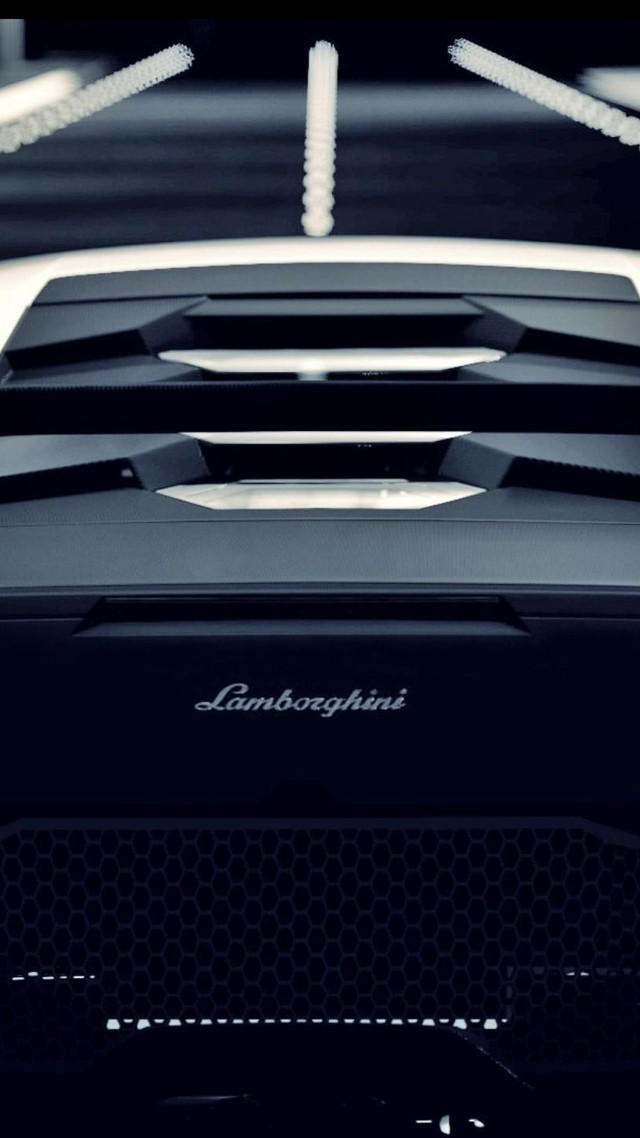 Close up car grill side free wallpaper - medium preview image