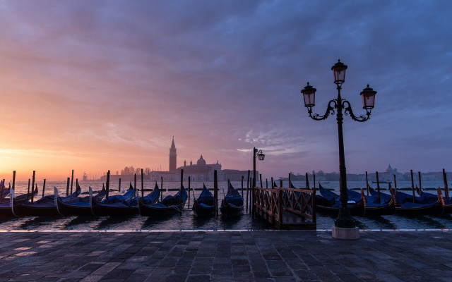 Boats sunset dawn venice water free wallpaper - medium preview image