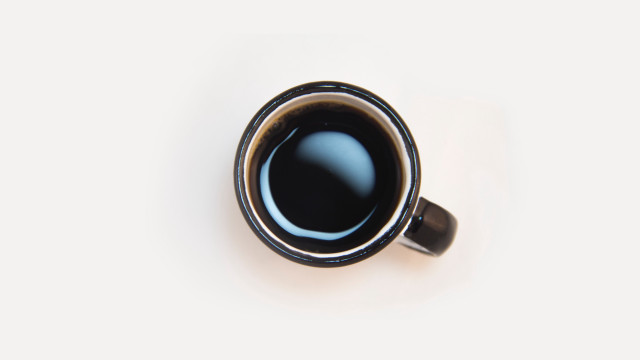 Black coffee minimalist gradient background free wallpaper - medium preview image