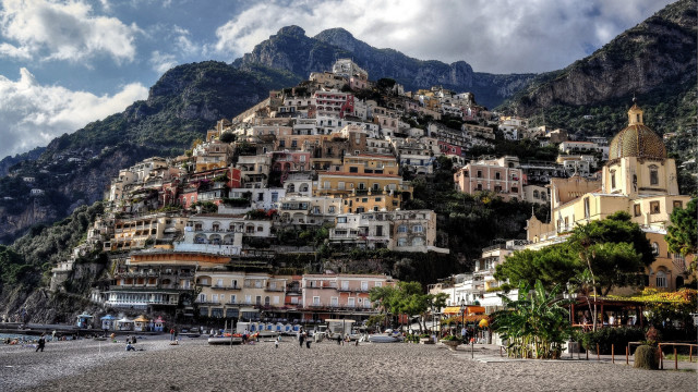 Beach buildings sand mountains cityscape free wallpaper - medium preview image