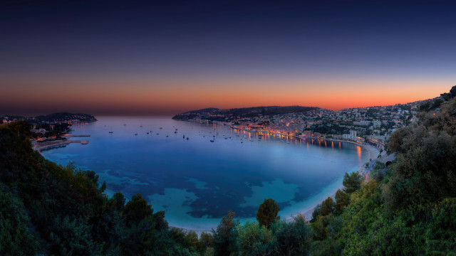 Bay sunset city boats water free wallpaper - medium preview image