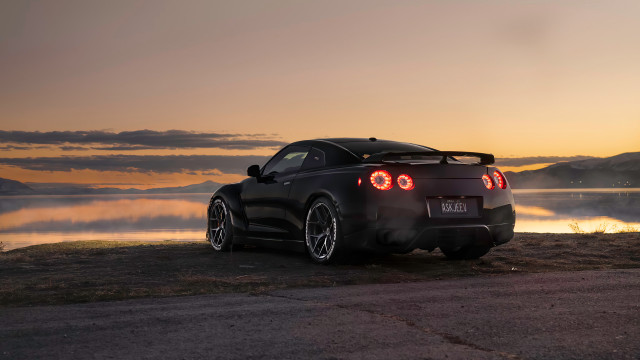 Black sports car lake sunset free wallpaper - medium preview image
