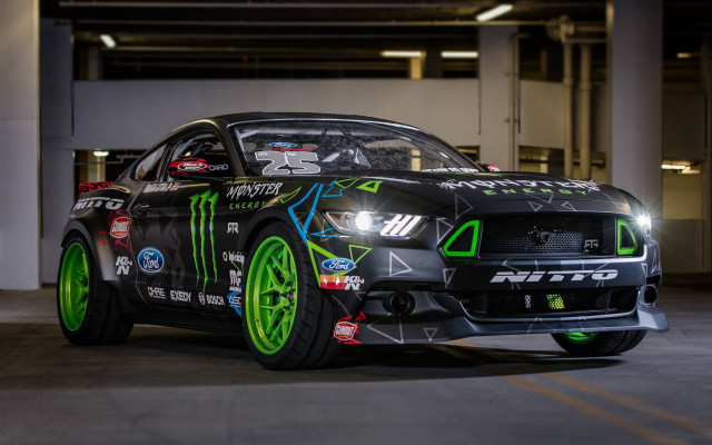 Black mustang green wheels parking free wallpaper - medium preview image