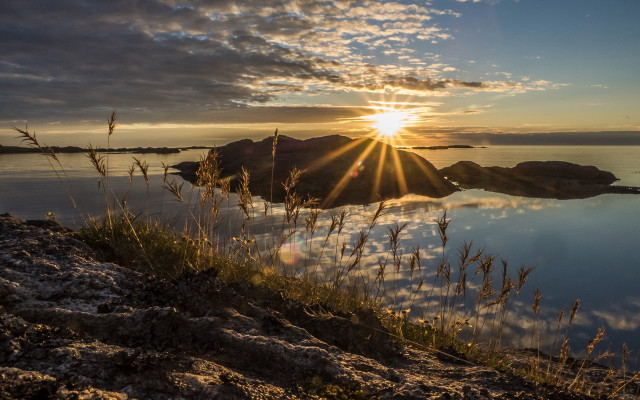 Sunset water mountain grass lake free wallpaper - medium preview image