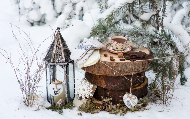 Tea pot candle stump snow free wallpaper - medium preview image