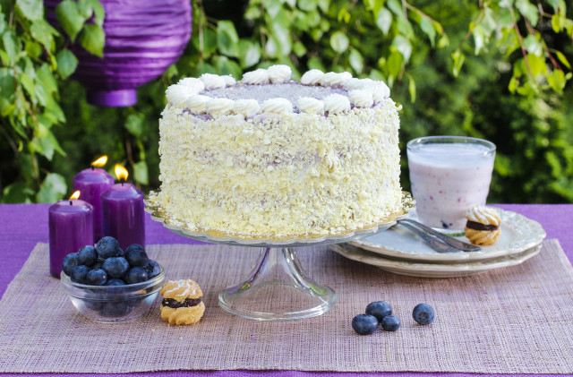 Cake frosting blueberries table candles free wallpaper - medium preview image