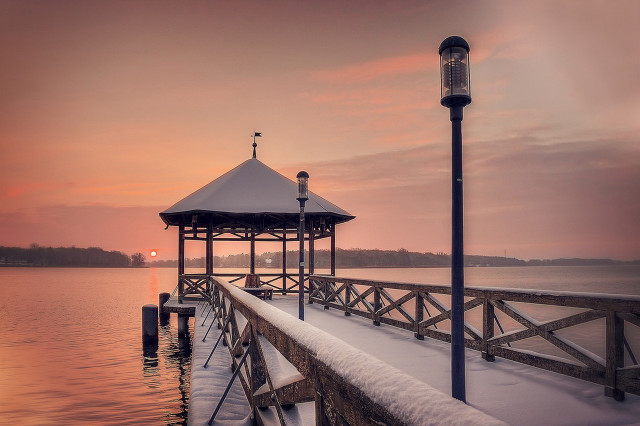 Snowy pier sunset mountain cloudy free wallpaper - medium preview image