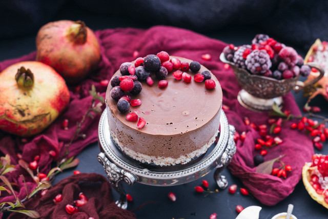 Chocolate berry cake christmas pastry #2 free wallpaper - medium preview image