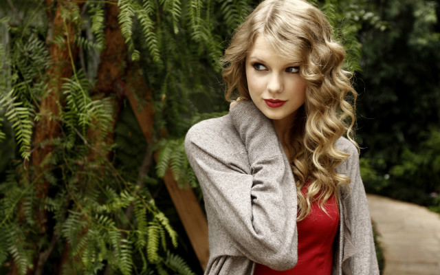 Woman red dress long hair #4 free wallpaper - medium preview image