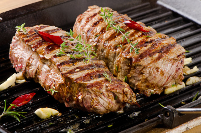 Steaks grilling vegetables knife stilllife free wallpaper - medium preview image