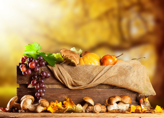 Wooden box fruit vegetables autumn free wallpaper - medium preview image