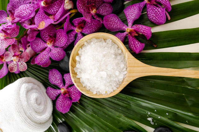 Wooden spoon sea salt towel free wallpaper - medium preview image