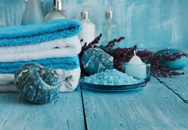 Blue towels sea shells lotion free wallpaper - medium preview image