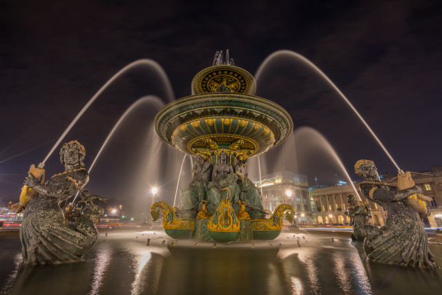 Fountain statues clock night lights free wallpaper - medium preview image
