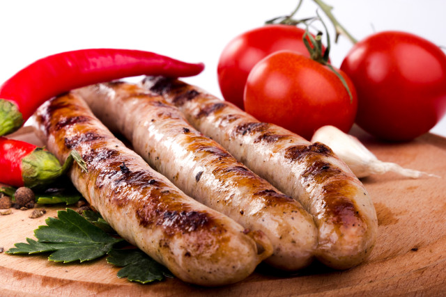Sausages tomatoes peppers wooden board free wallpaper - medium preview image