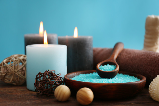 Blue bath salts candle soap free wallpaper - medium preview image