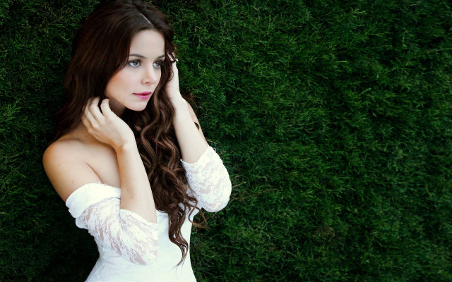 Woman white dress green wall free wallpaper - medium preview image
