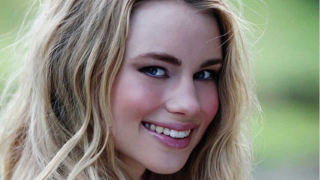 Blonde woman smiling blue eyes #2 free wallpaper - medium preview image