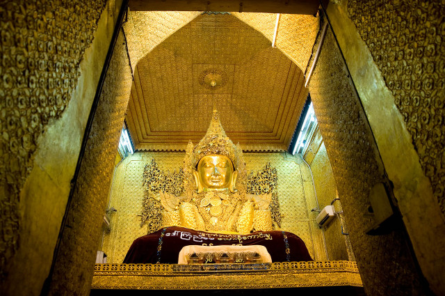 Golden buddha statue ceiling fan free wallpaper - medium preview image