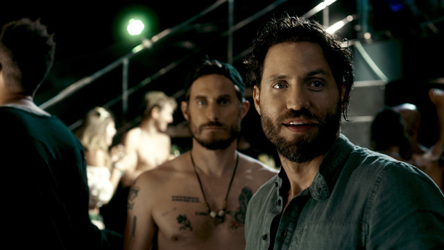 Group men room green light free wallpaper - medium preview image