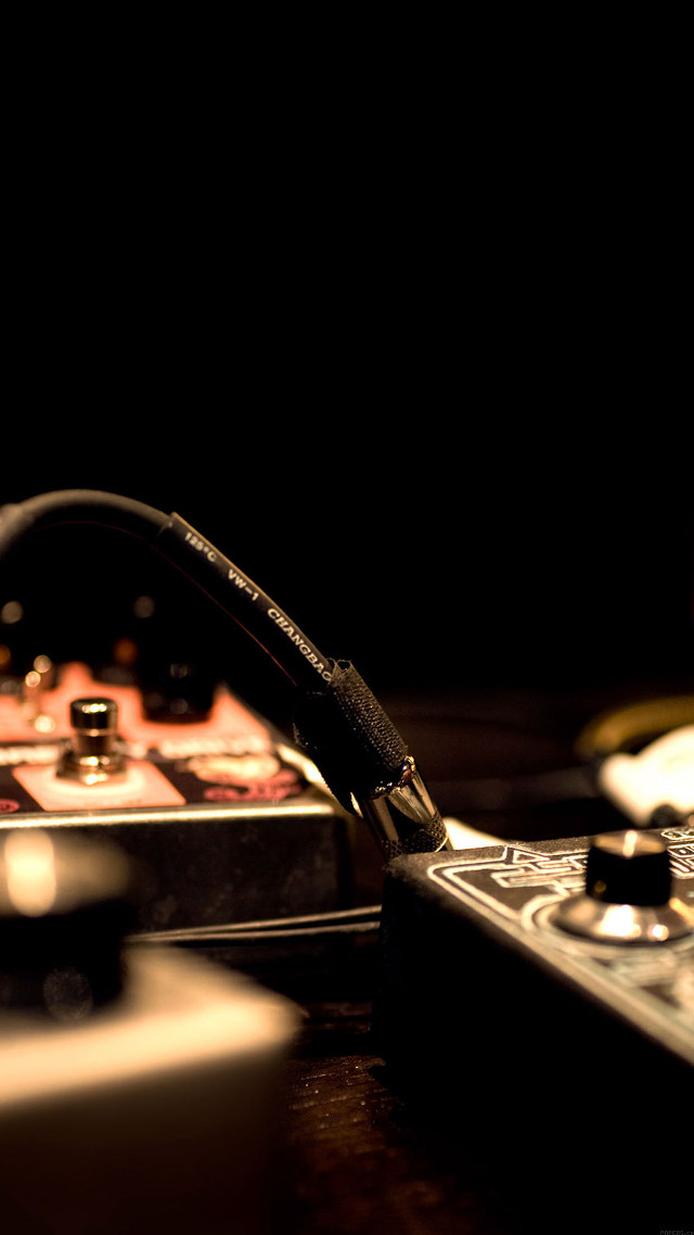 Mixer remote control table black free wallpaper - medium preview image