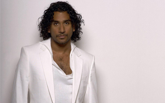 White suit man portrait black free wallpaper - medium preview image