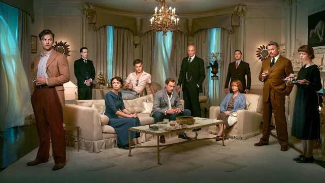 Group people livingroom chandelier couch free wallpaper - medium preview image