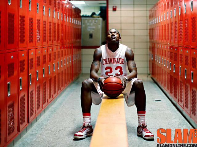 Man bench basketball locker room free wallpaper - medium preview image