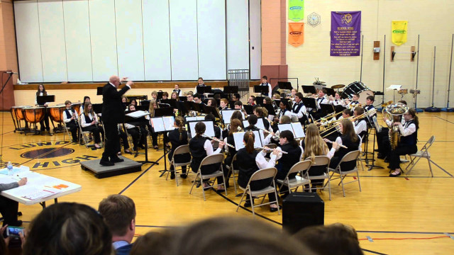 Band playing gym conductor orchestra free wallpaper - medium preview image