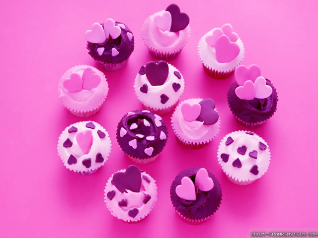 Cupcakes pink hearts chocolate lyco free wallpaper - medium preview image